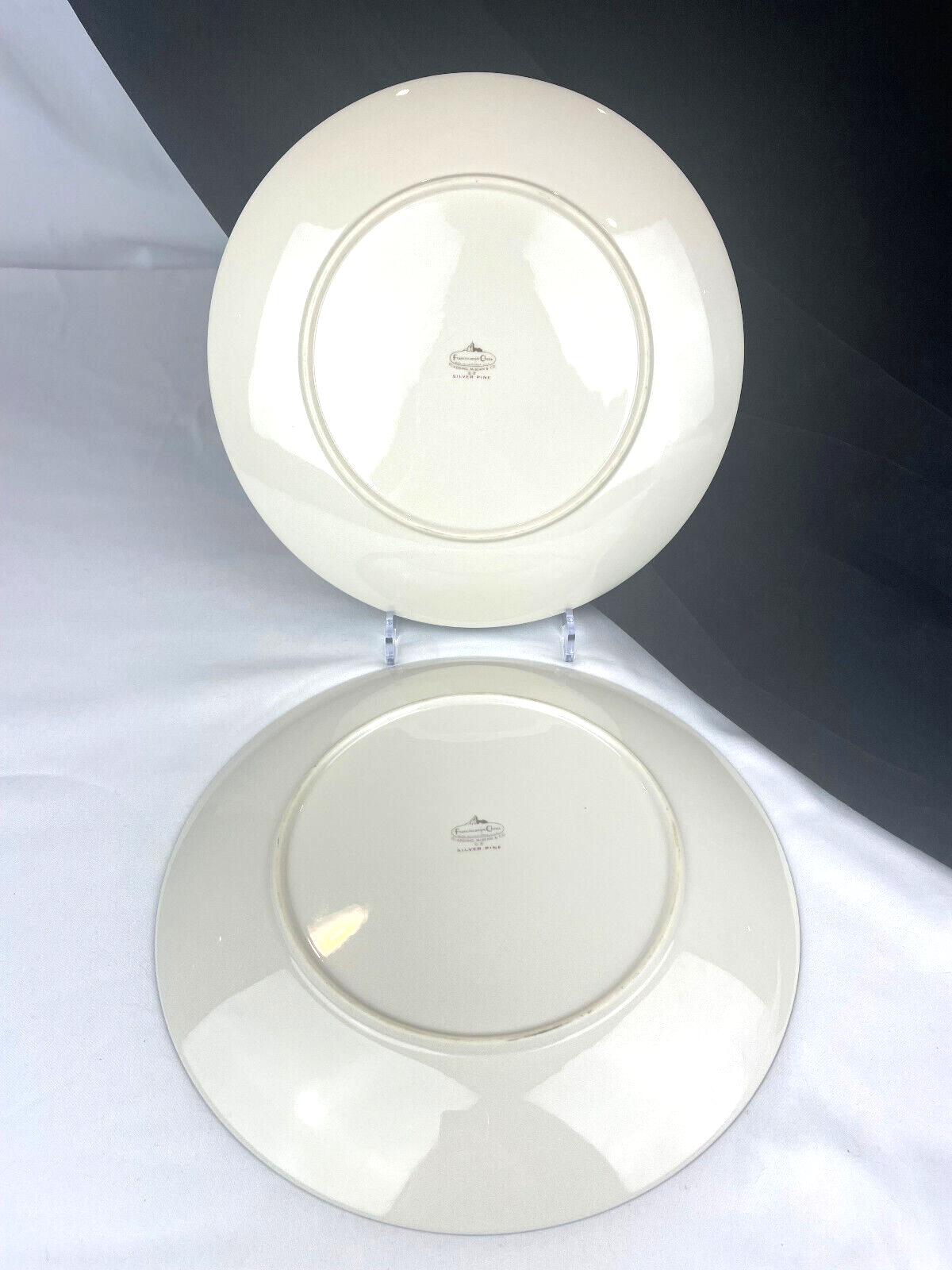 Mid-Century Modern 2pc Franciscan "Silver Pine" Dinner Plates
