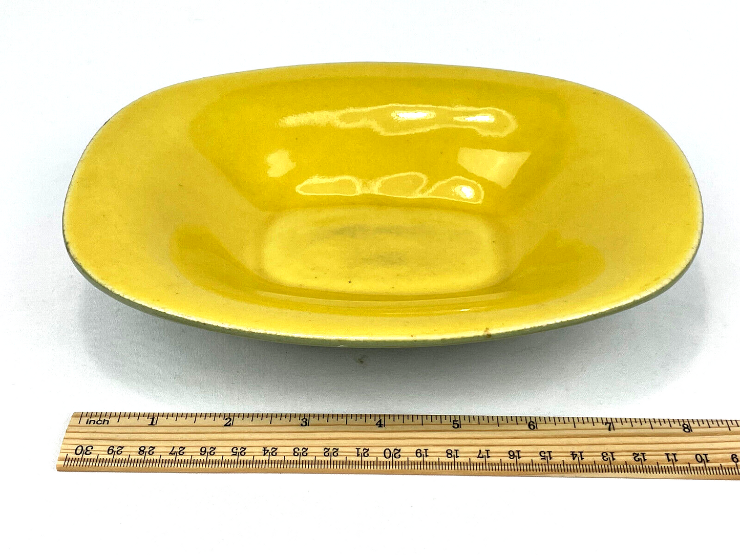 Exceptional Mid-Century Winfield Pasadena Serving Bowl