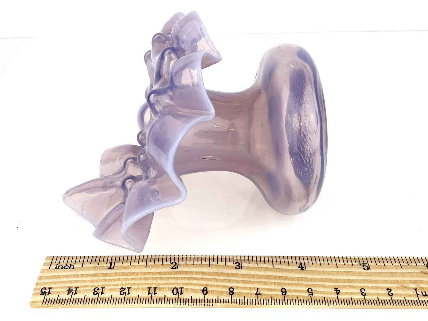 Hand Blown Artisan Lavender Opalescent Jack In the Pulpit Vase