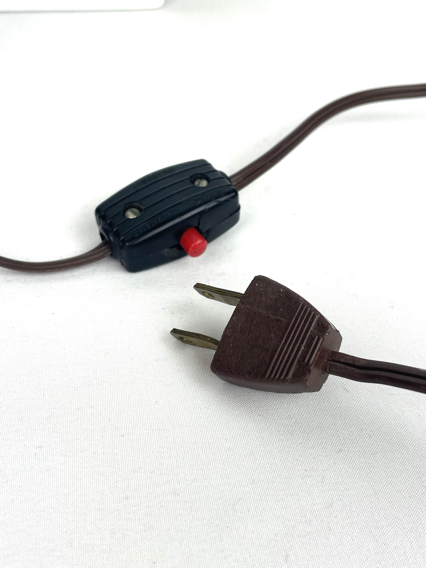 Vintage Mid-Century Chinese Rosewood Abacus Table Lamp