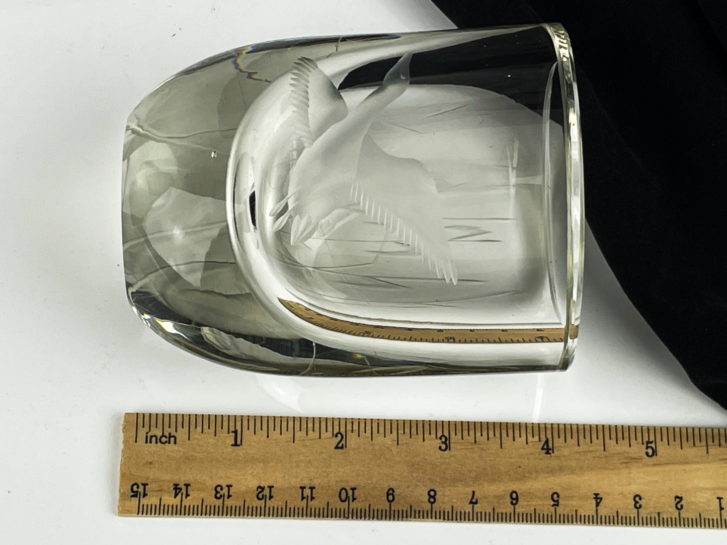 Erkki Vesanto Finnish Mid-Century Modern Signed Etched Art Glass Duck Vase