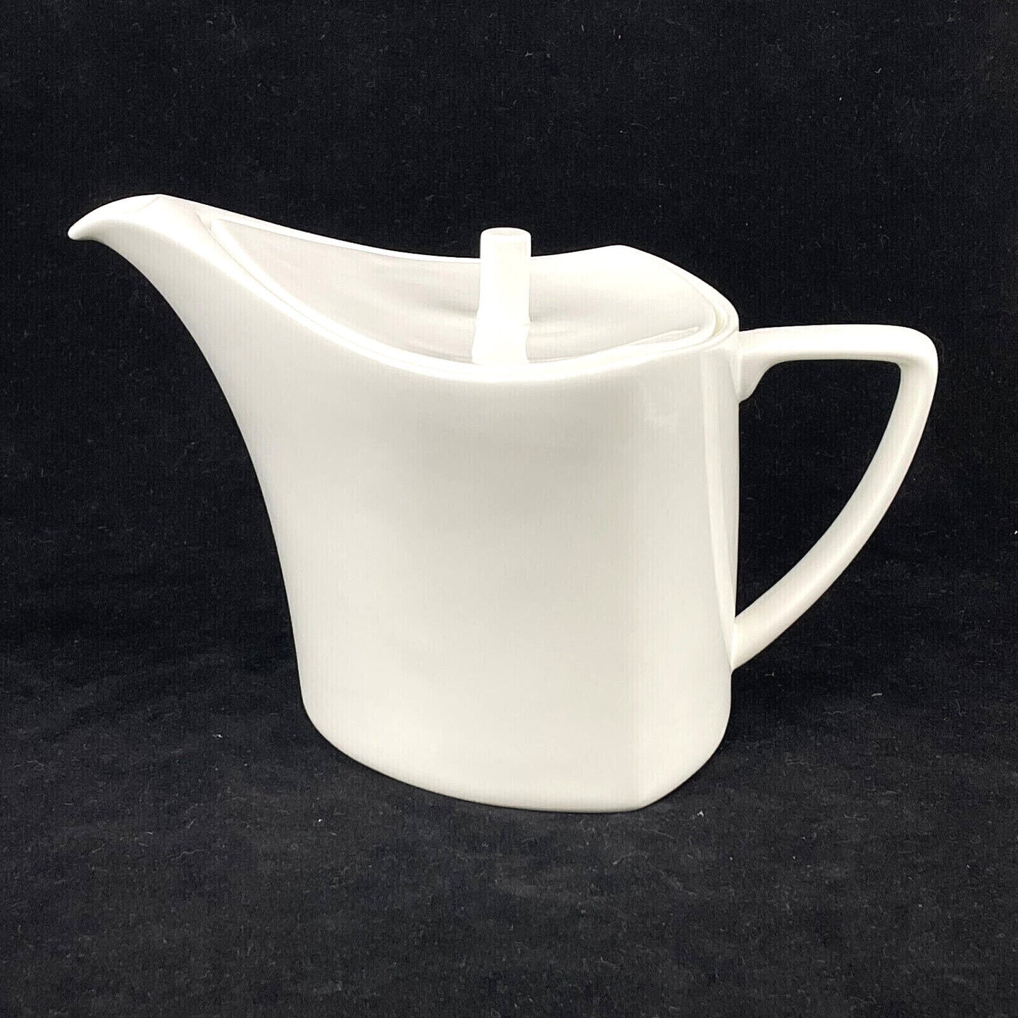 Unique Mid-Century Angular Teapot by Oneida