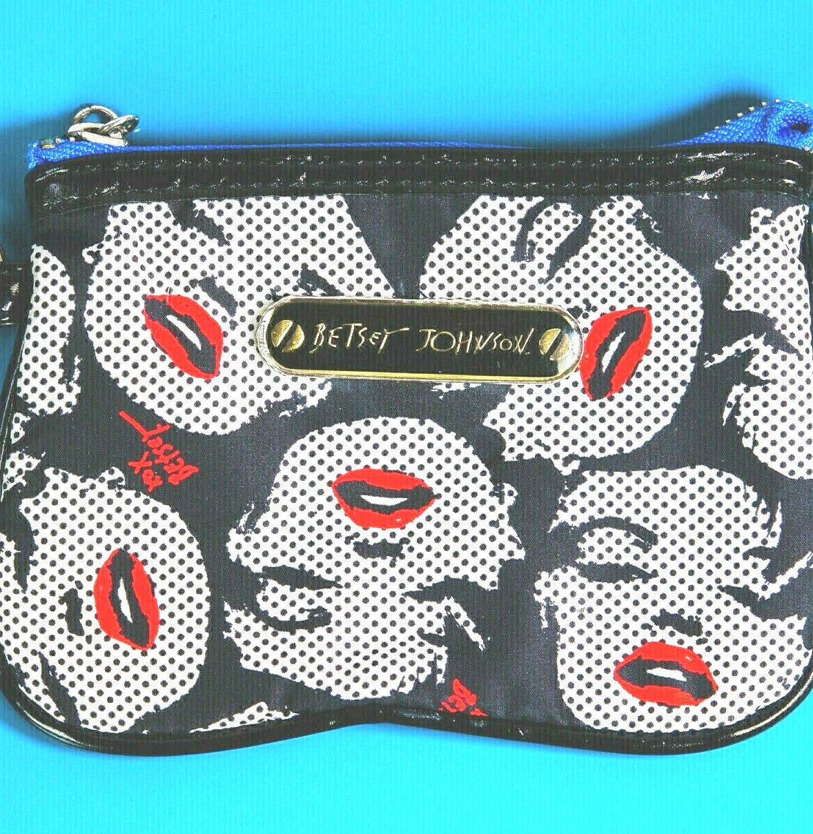 Betsey Johnson Marilyn Monroe "Pop Lips" by Andy Warhol Makeup Cosmetic Bag
