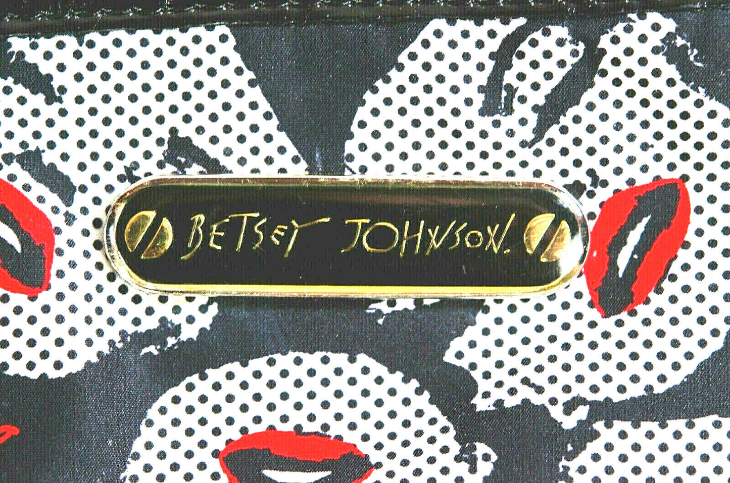 Betsey Johnson Marilyn Monroe "Pop Lips" by Andy Warhol Makeup Cosmetic Bag