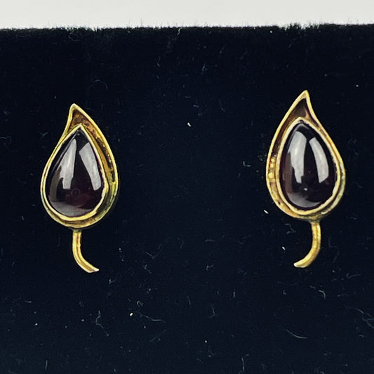 Metropolitan Museum of Art Gold on Sterling Silver Garnet Earrings