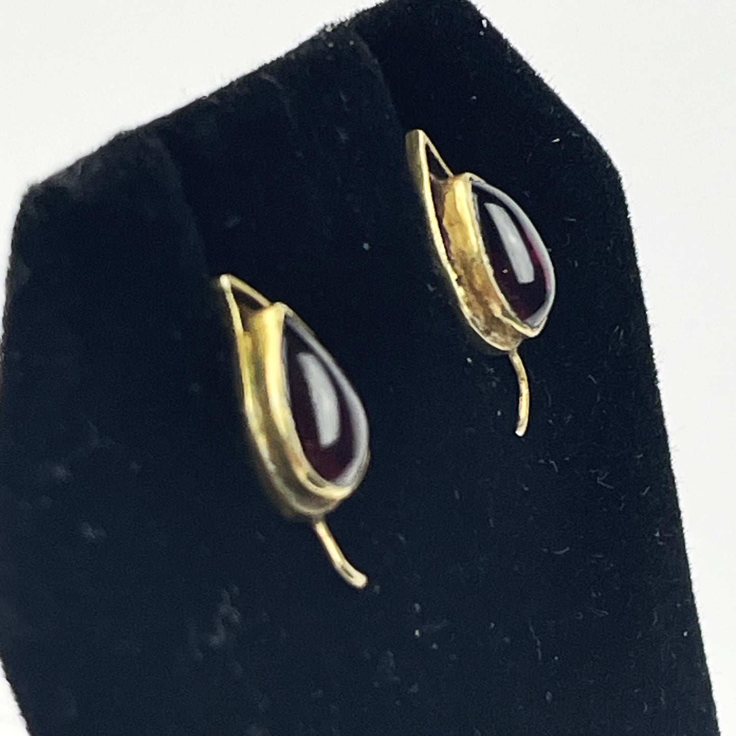 Metropolitan Museum of Art Gold on Sterling Silver Garnet Earrings