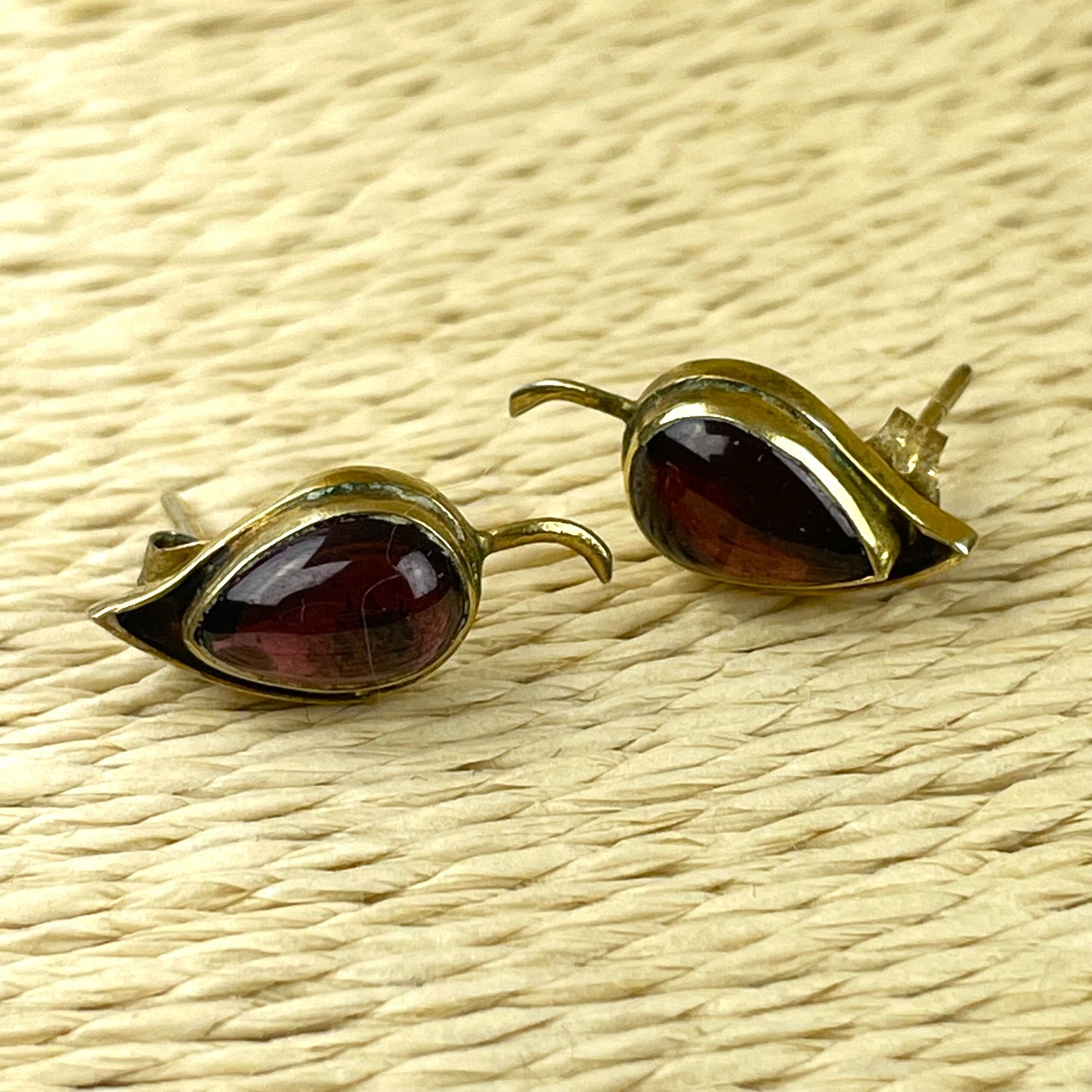 Metropolitan Museum of Art Gold on Sterling Silver Garnet Earrings